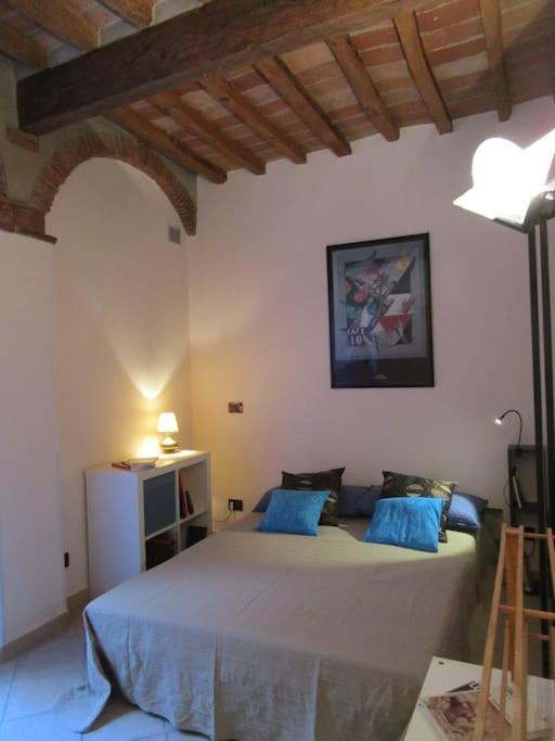 Il Piccolo Eden - Private Garden Apartment Ливорно Екстериор снимка