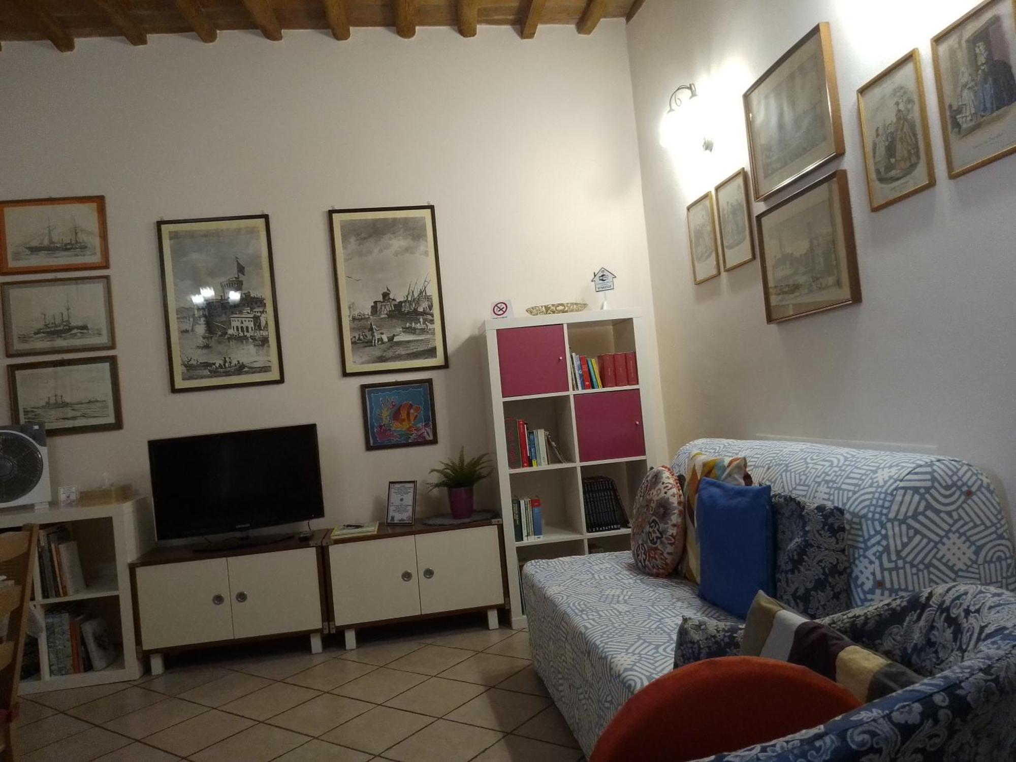 Il Piccolo Eden - Private Garden Apartment Ливорно Екстериор снимка