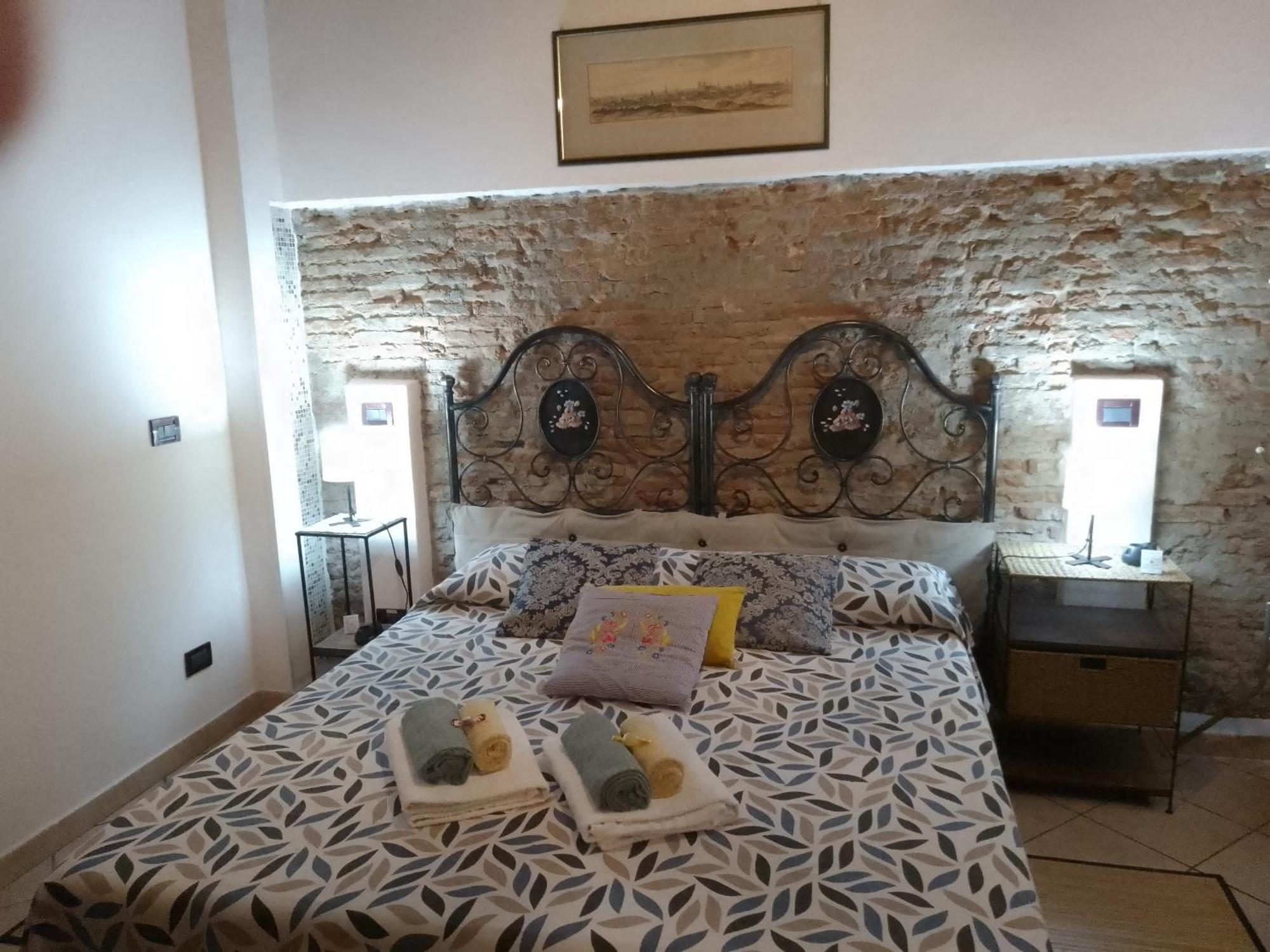 Il Piccolo Eden - Private Garden Apartment Ливорно Екстериор снимка