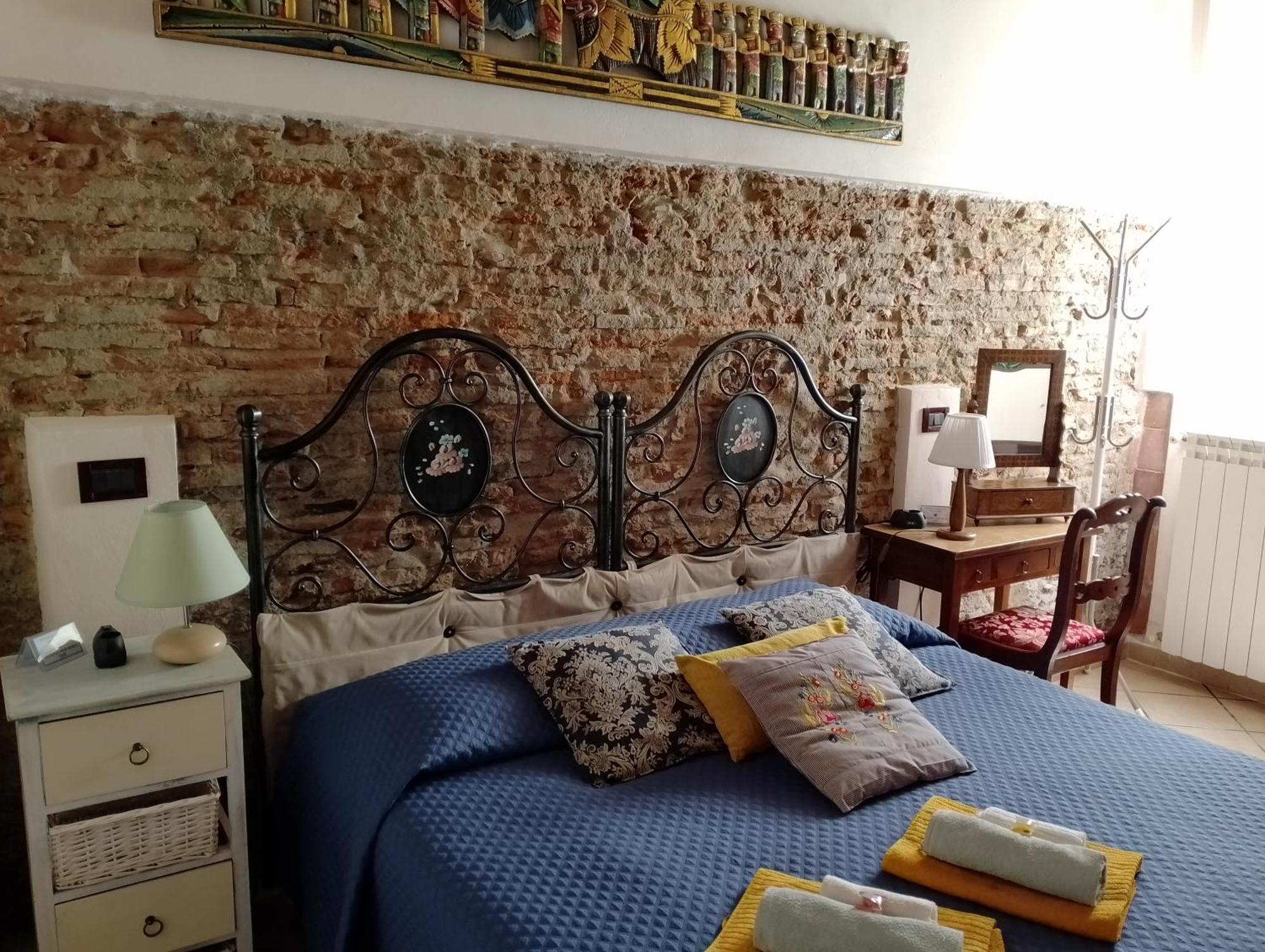 Il Piccolo Eden - Private Garden Apartment Ливорно Екстериор снимка